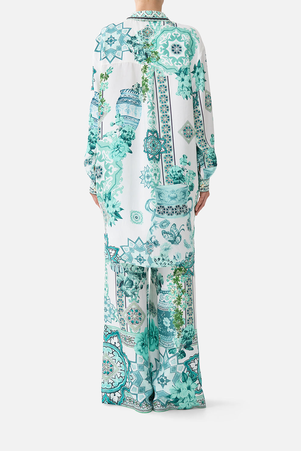 The CAMILLA THONGS CERAMIC PANORAMIC in our  print.