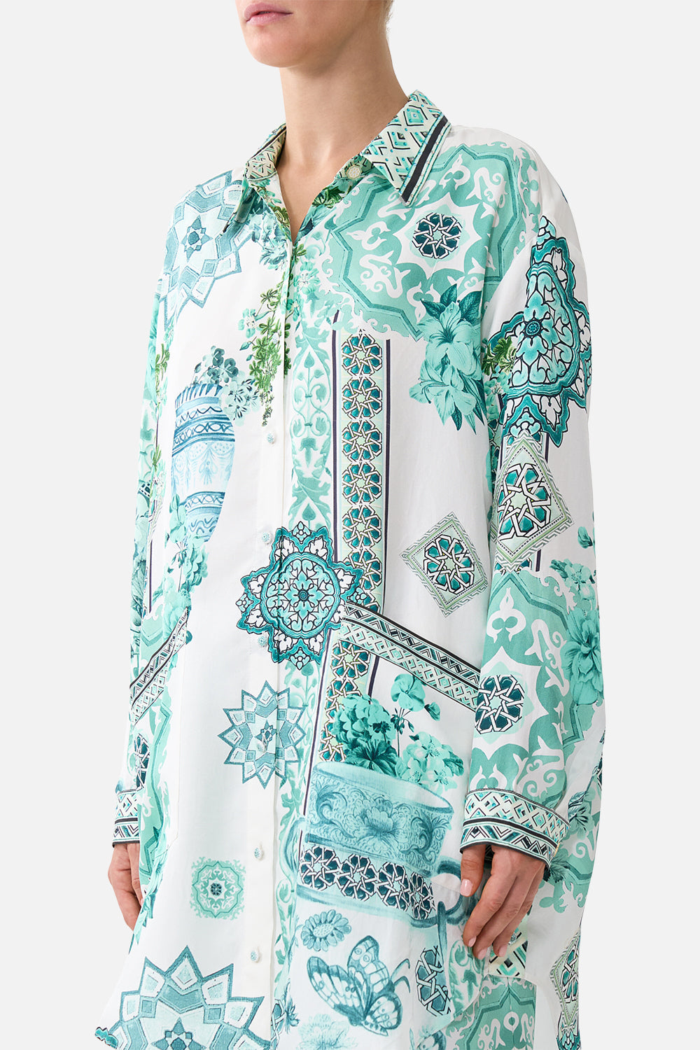 The CAMILLA COLLARED SHIRT WITH FRILL NECK DETAIL TORERO LIBERTINE in our  print.
