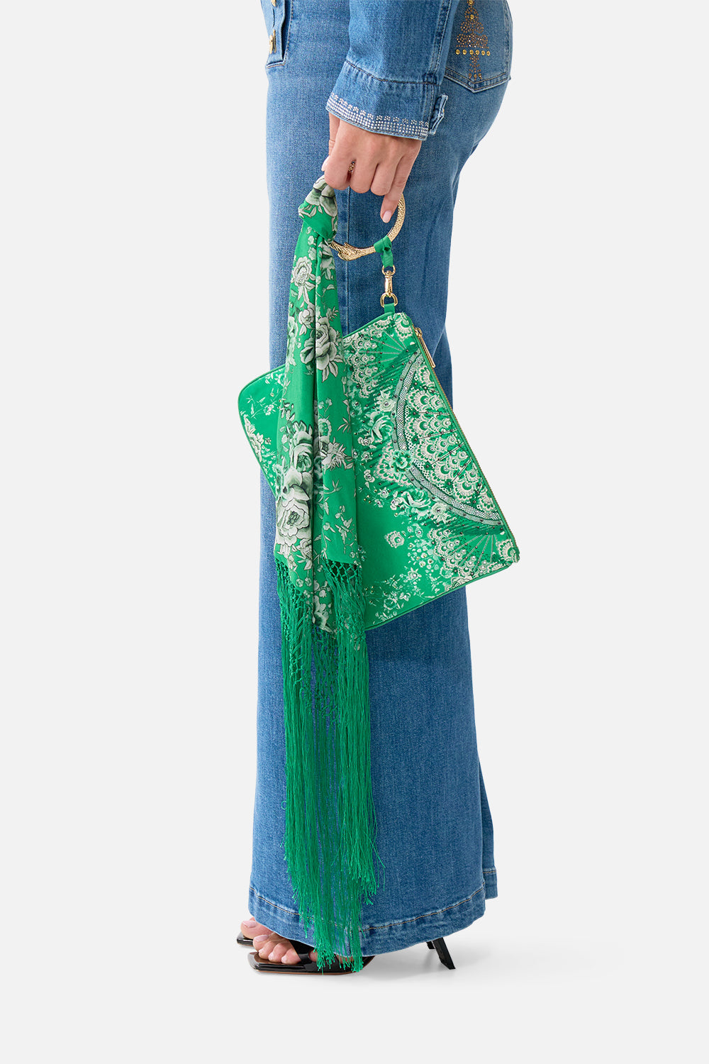 The CAMILLA LONG KAFTAN WITH WAIST DETAIL MILLAMORPHOSIS in our  print.