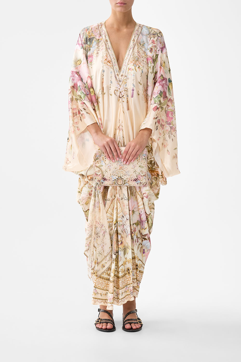The CAMILLA RELAXED CROPPED CREW NECK JUMPER NIGHT GARDEN in our  print.