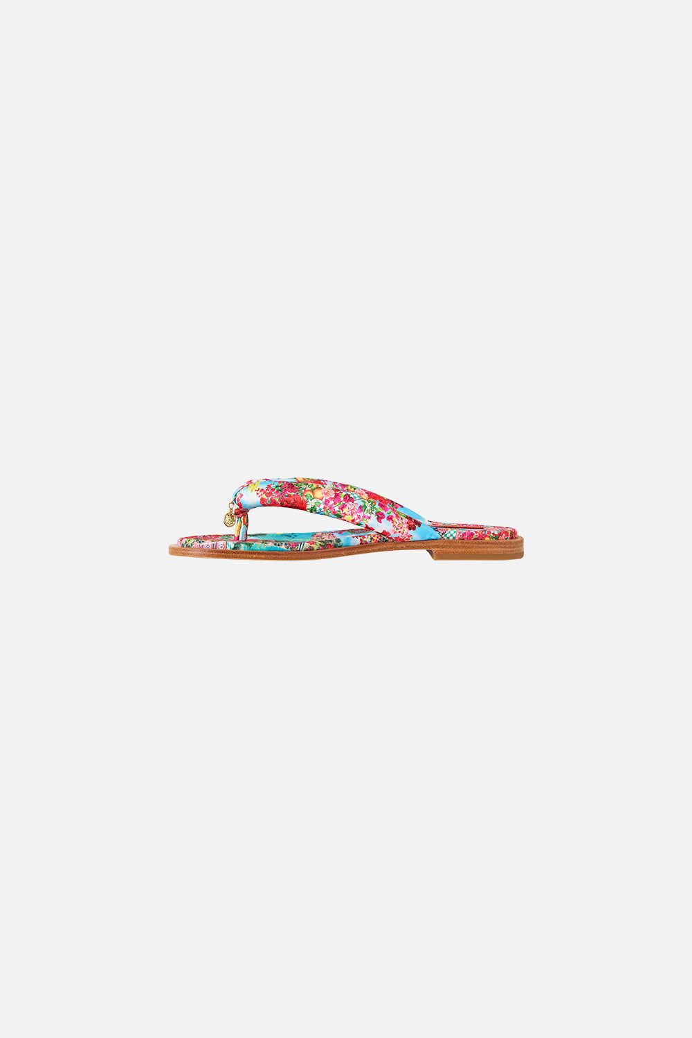 The CAMILLA LAYER WITH CENTRE BACK PANEL A MEETING OF MASTERPIECES in our  print.
