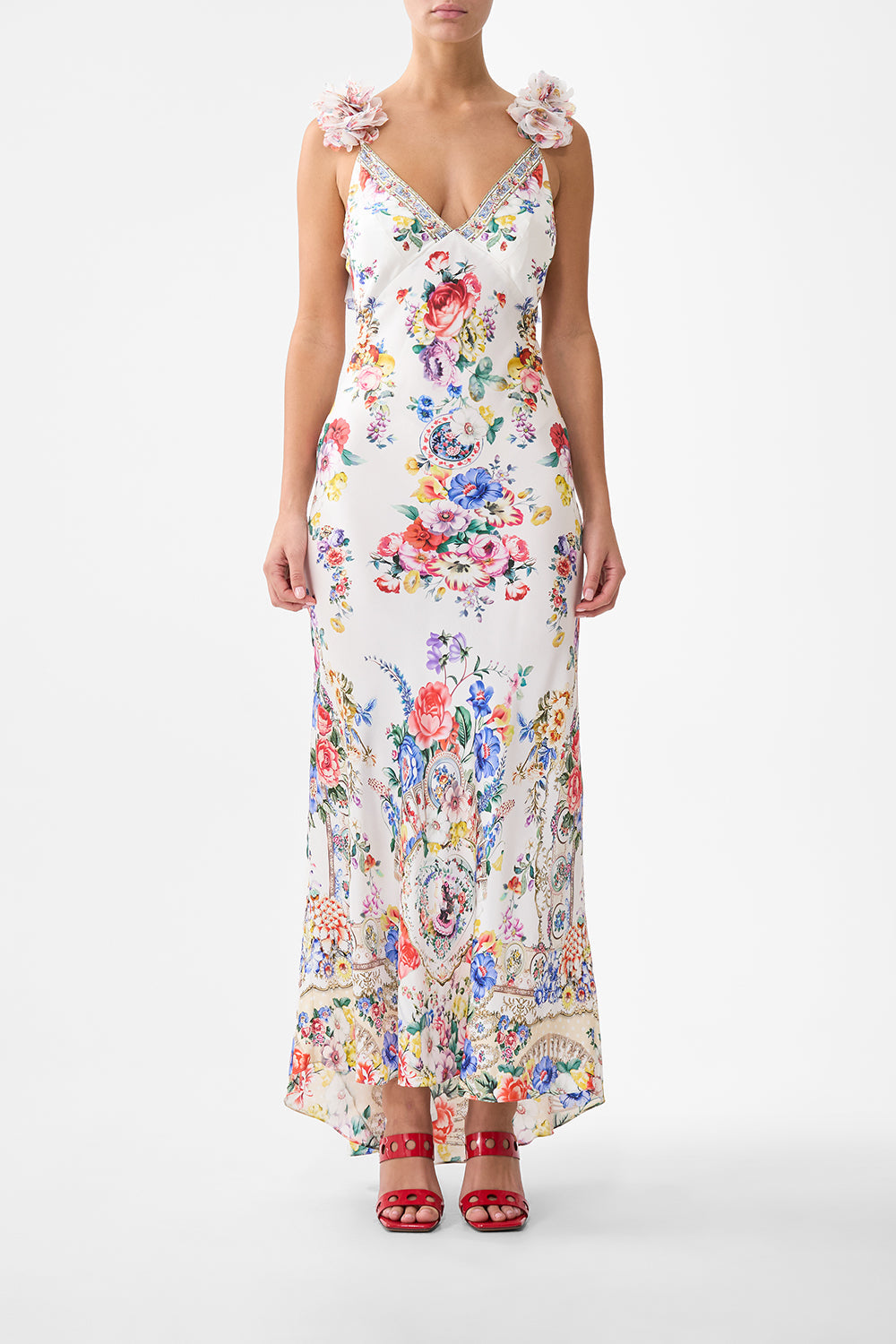 The CAMILLA BALLOON SLEEVE BLOUSE MAGIC OF THE MERCADO in our  print.