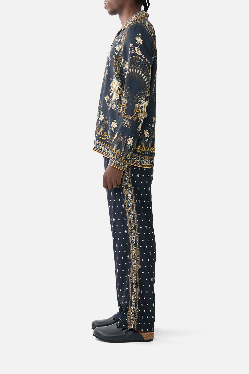 The CAMILLA MID LENGTH BOARDSHORT WITH ELASTIC WAIST CERAMIC PANORAMIC in our  print.
