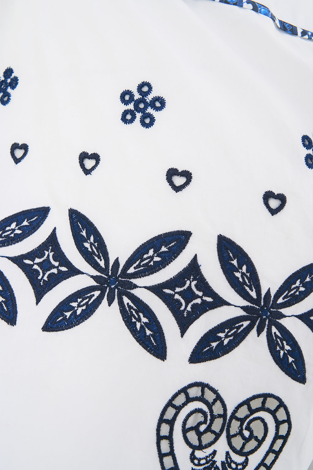 The CAMILLA RUFFLE NECK HALTER DRESS DIAL UP THE TILES in our  print.