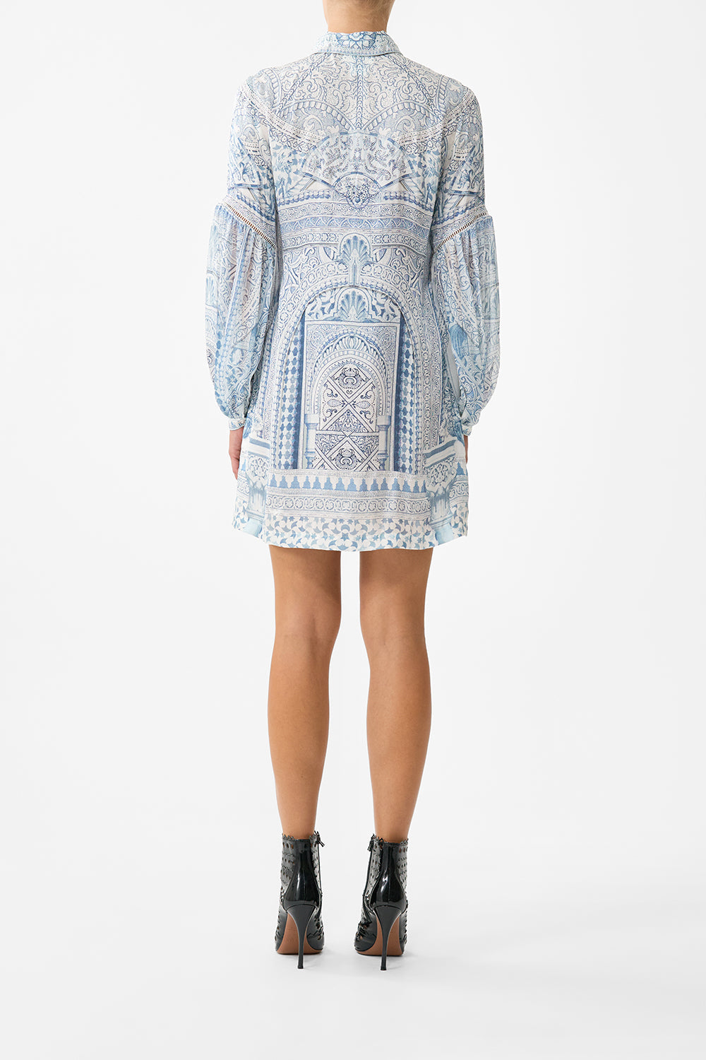 The CAMILLA BUTTON FRONT HALTER PLAYSUIT VA VA VINTAGE in our  print.