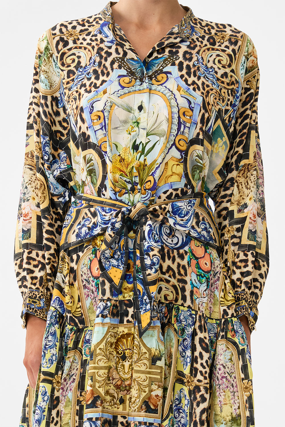 The CAMILLA RING SCARF CLUTCH DAUGHTERS OF DUENDE in our  print.