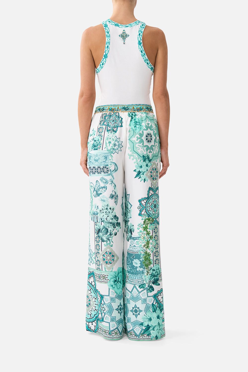 The CAMILLA jersey tank top in our print Balearic Bebé.
