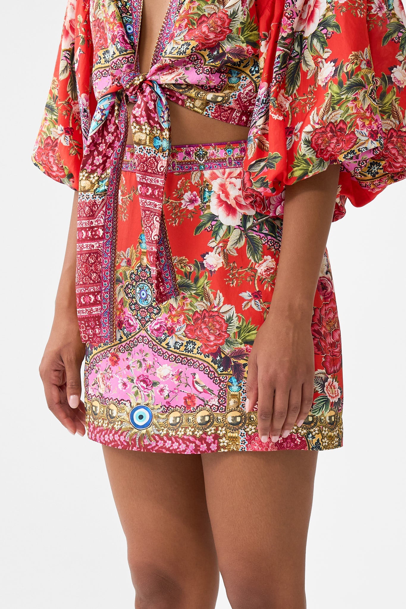 The CAMILLA SHORT SLEEVE OVERSIZED SHIRT HOUSE OF HOROSCOPES in our  print.