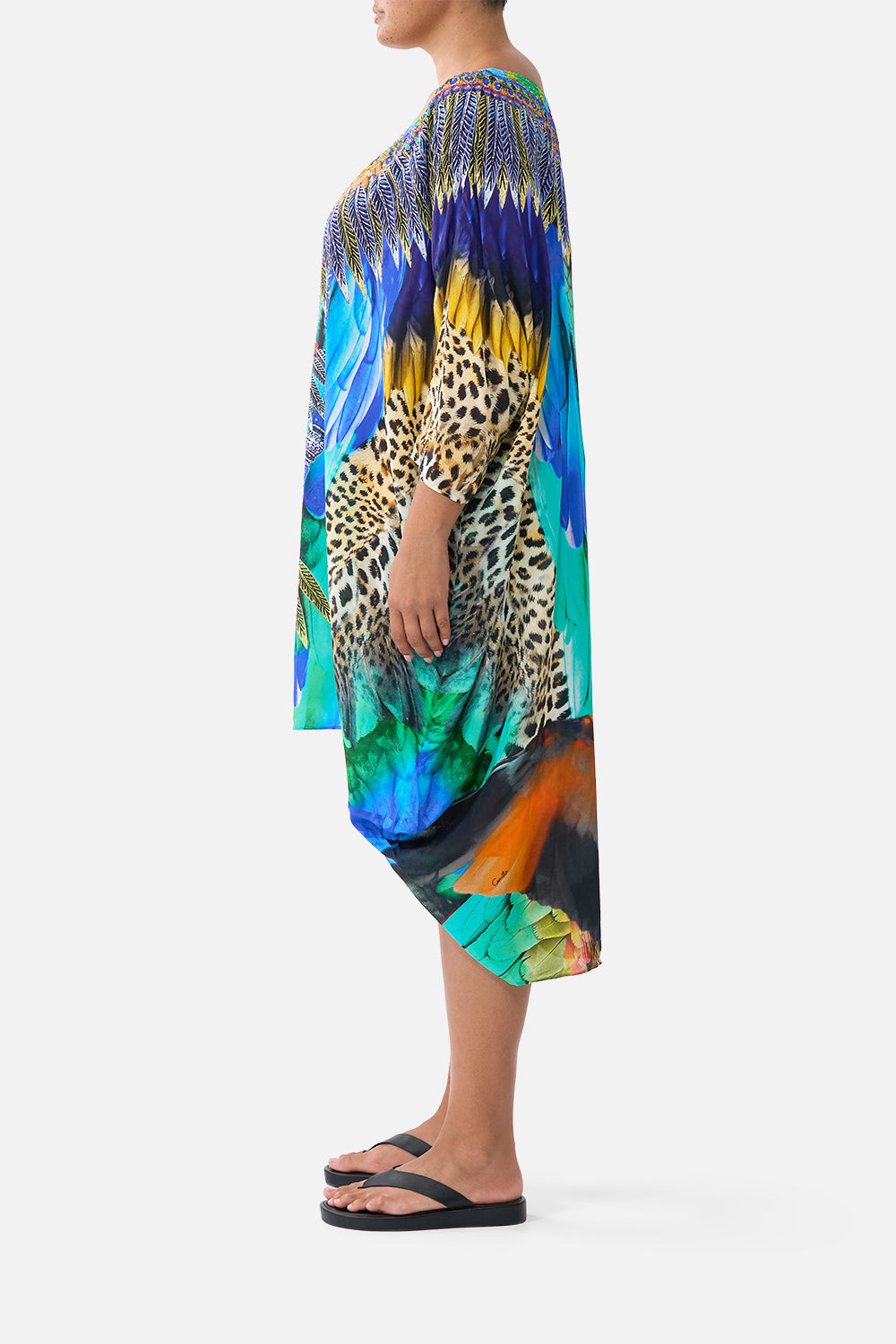 The CAMILLA T SHAPE LONG KAFTAN FLAMENCO FOLKLORE in our  print.