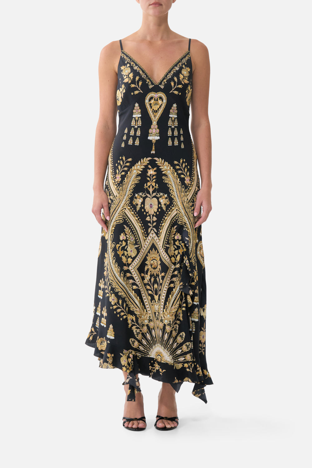 The CAMILLA RING SCARF CLUTCH LIFE’S RICH TAPESTRY in our  print.