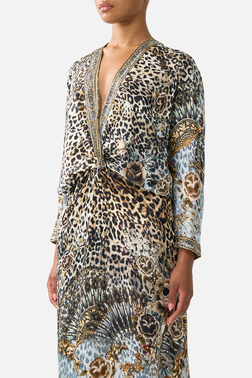 The CAMILLA PANELLED BIKINI TOP W TIE STRAPS CHINOISERIE CHILD in our  print.