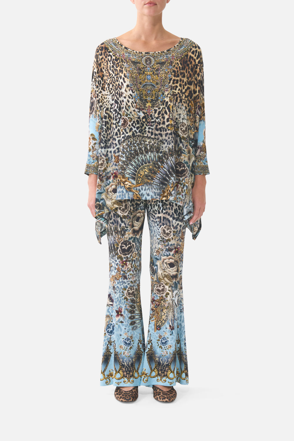 The CAMILLA FITTED JERSEY SHIRT MEET ME AT THE MET in our  print.