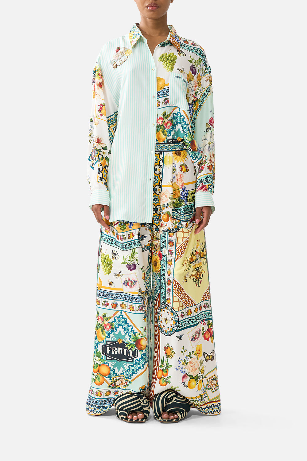 The CAMILLA BOXY BUTTON FRONT JACKET WITH POCKET DETAIL ART FOR THE EMPRESS in our  print.