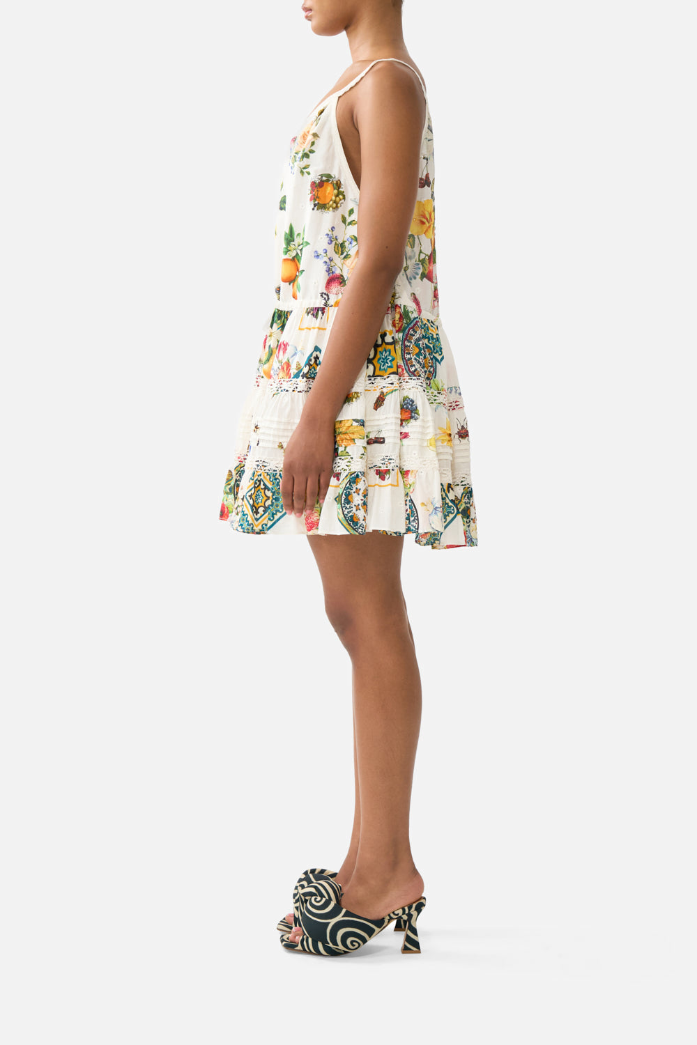 The CAMILLA SHORT V NECK KAFTAN W RING FRONT TRIM WANDERLUST EMPIRE in our  print.