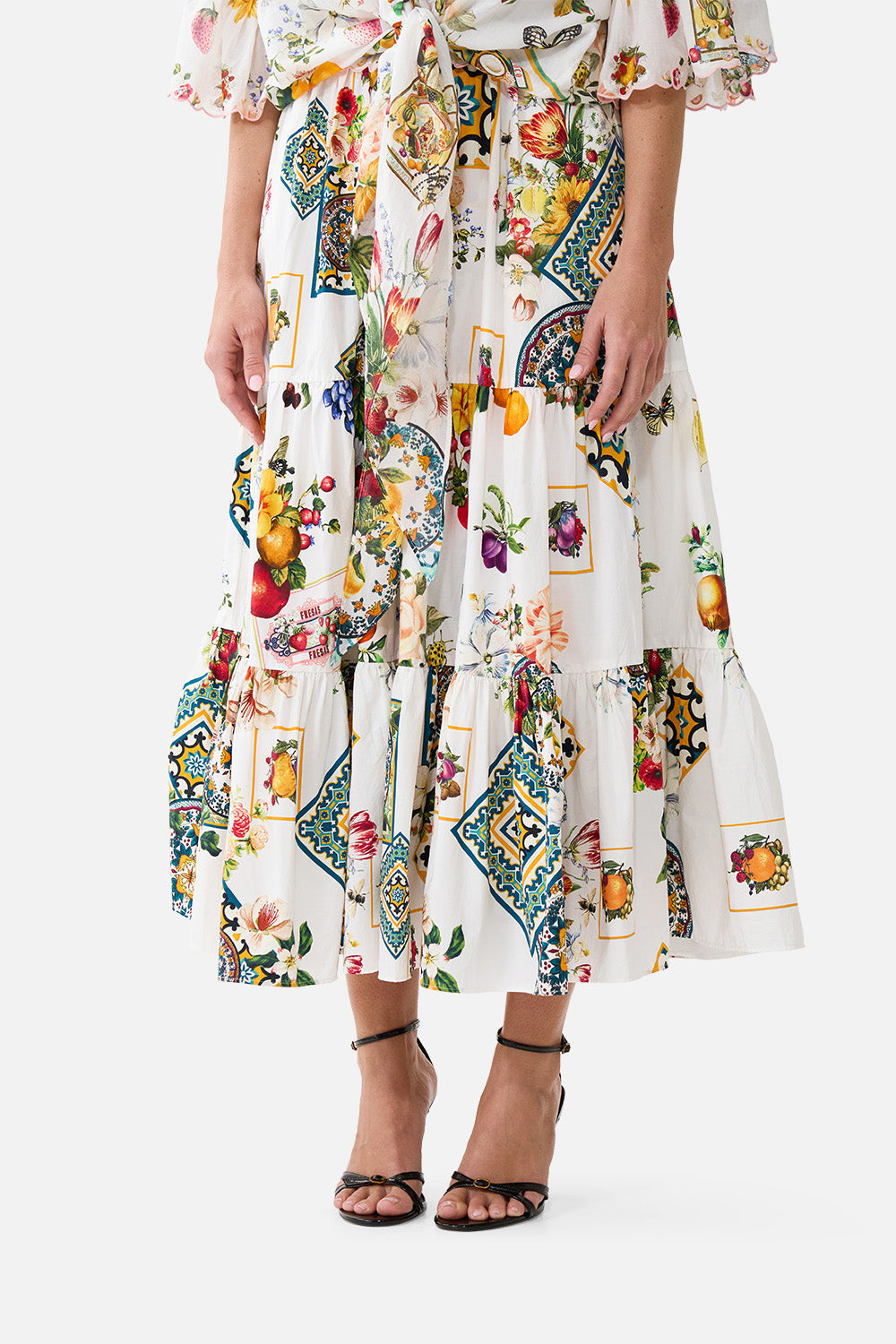 The CAMILLA NORTH SOUTH TOTE MAGIC OF THE MERCADO in our  print.