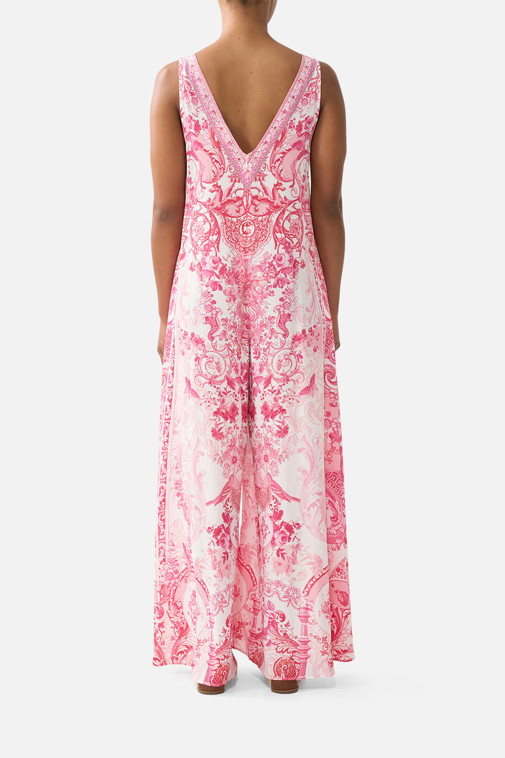 The CAMILLA MID LENGTH BOARDSHORT WITH ELASTIC WAIST SEVILLIAN STYLE in our  print.