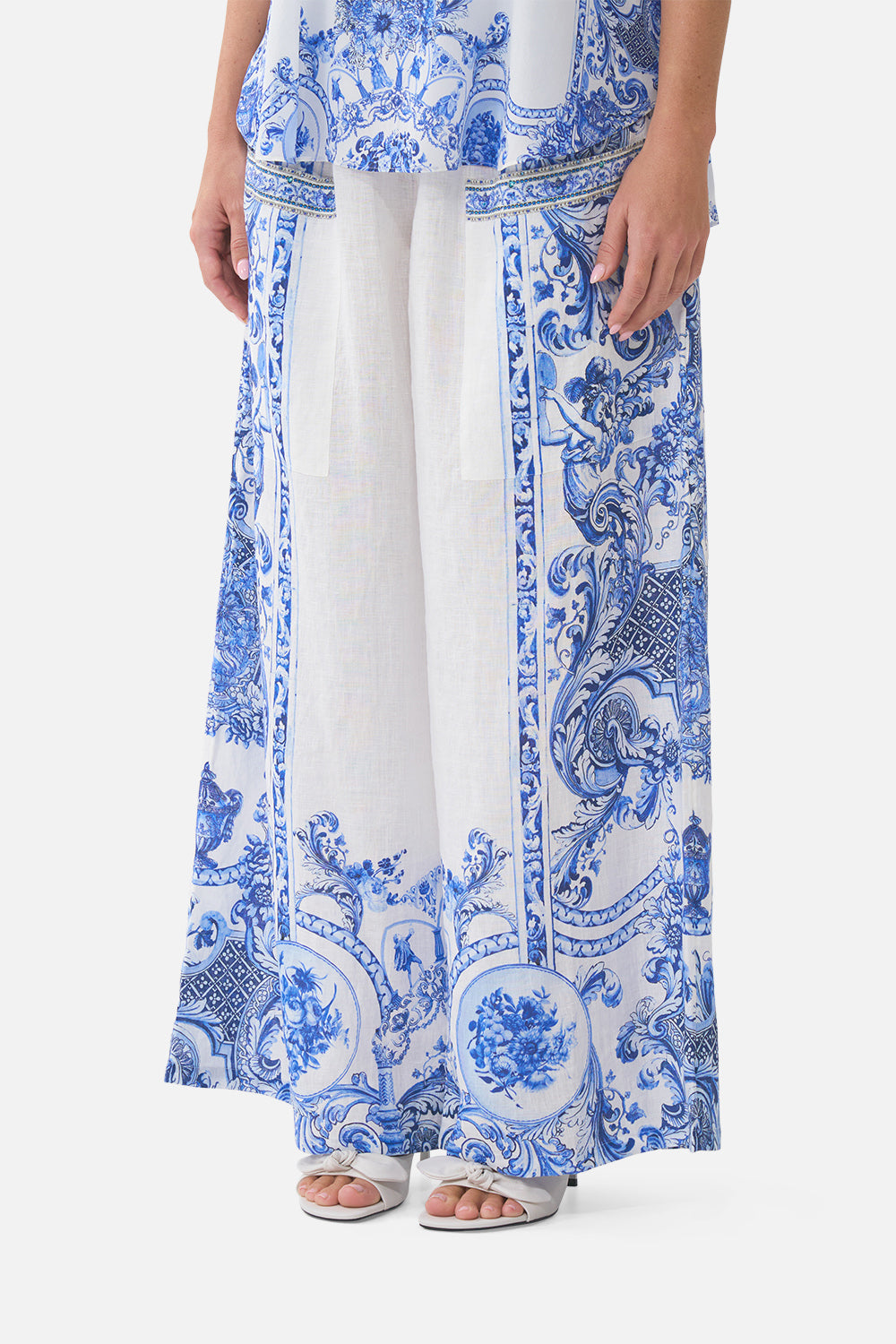 The CAMILLA THONGS PALACE ZOOLOGY in our PALACE ZOOLOGY print.