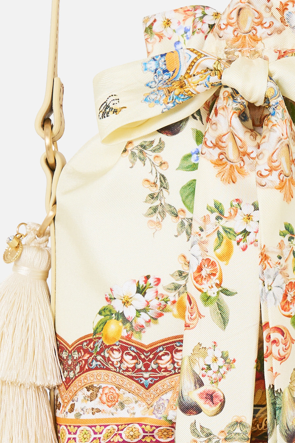 The CAMILLA UTILITY PANT ANIMALS IN THE PALACE in our  print.