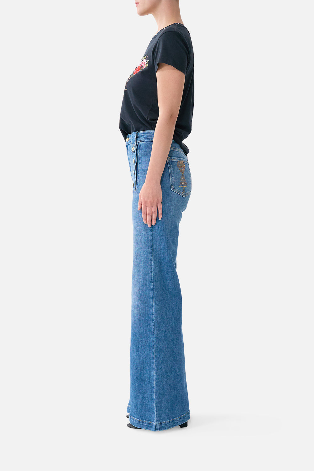AMANDA TAURUS RISING HARDWARE FLARE JEAN DENIM