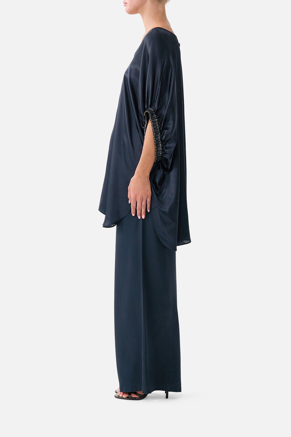 GATHERED CUFF V NECK TOP DAUGHTERS OF DUENDE