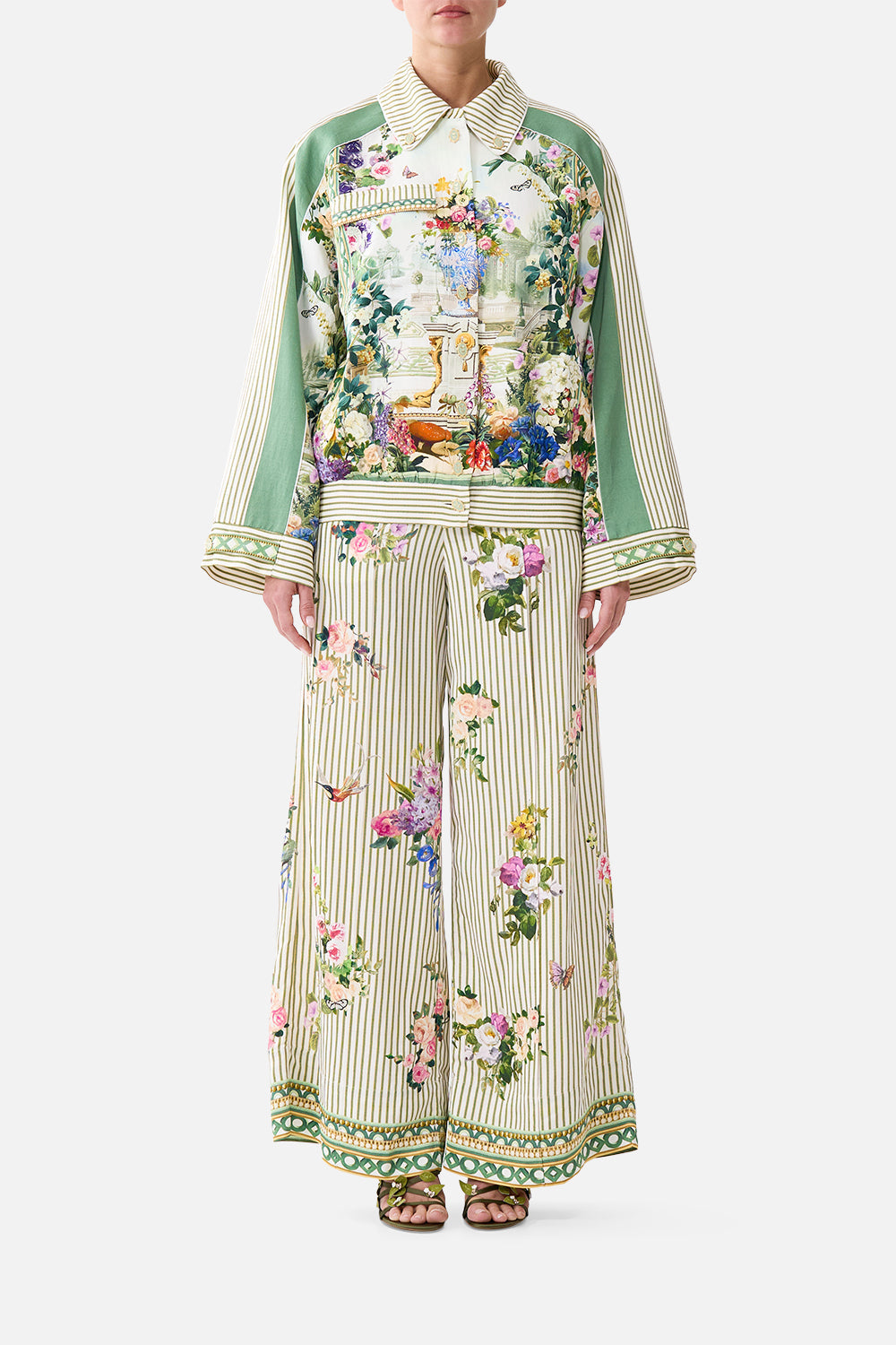 VESTE COURTE BOUTONNÉE AVEC DÉTAILS DE POCHES ART POUR L'IMPERATRICE