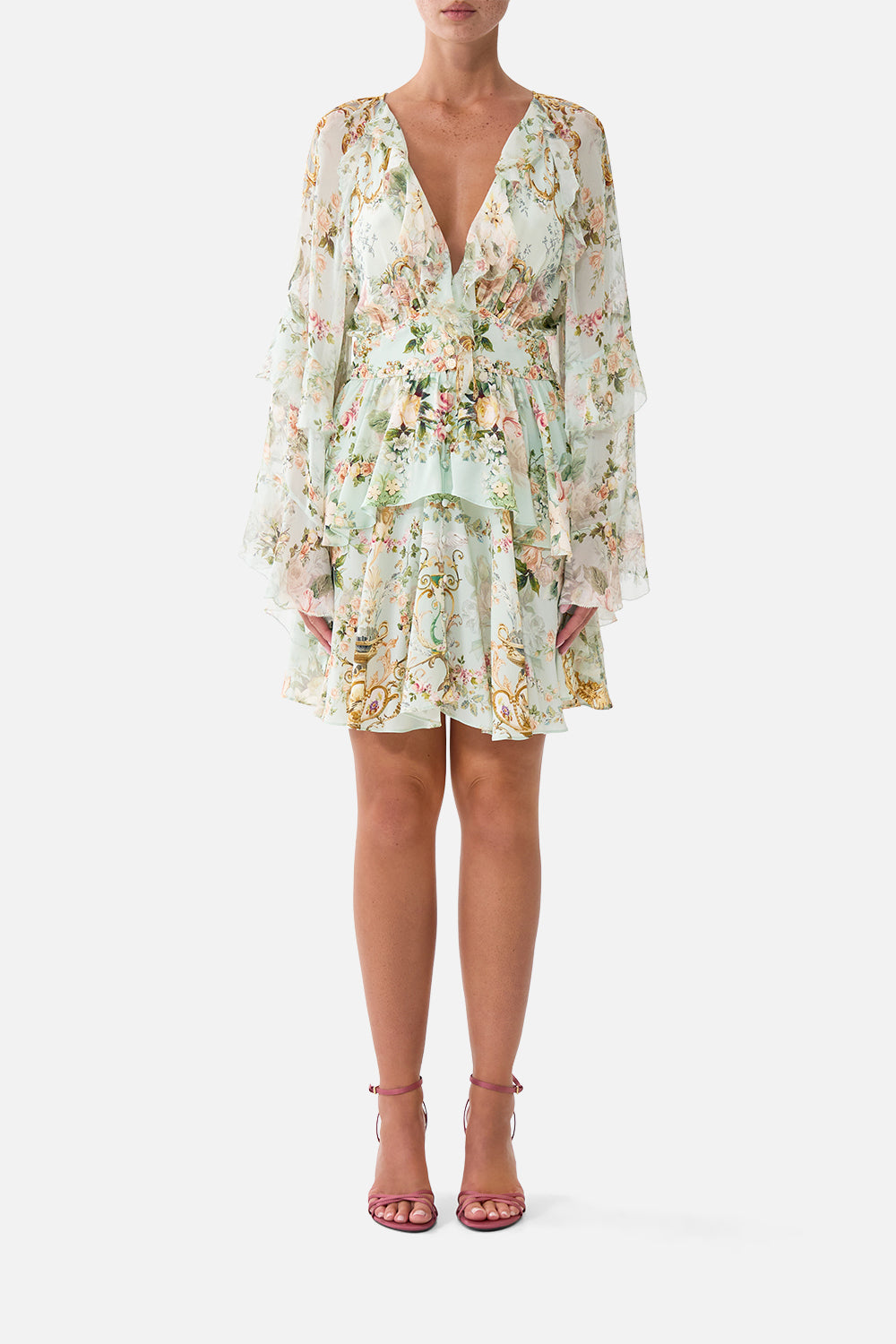 ROBE COURTE À TAILLE BASSE AVEC MANCHES À VOLANTS IMPRIMÉ FLEURS SAUVAGES