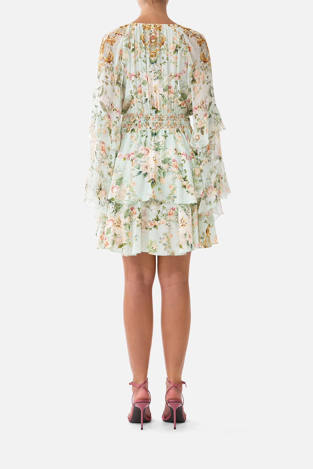 ROBE COURTE À TAILLE BASSE AVEC MANCHES À VOLANTS IMPRIMÉ FLEURS SAUVAGES