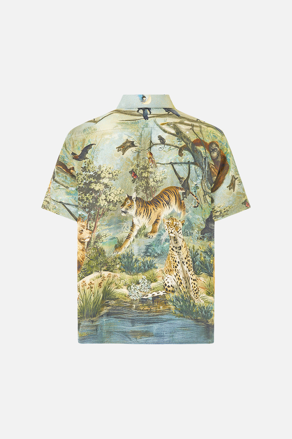 The CAMILLA SHORT SLEEVE OVERSIZED SHIRT ANIMALS IN THE PALACE