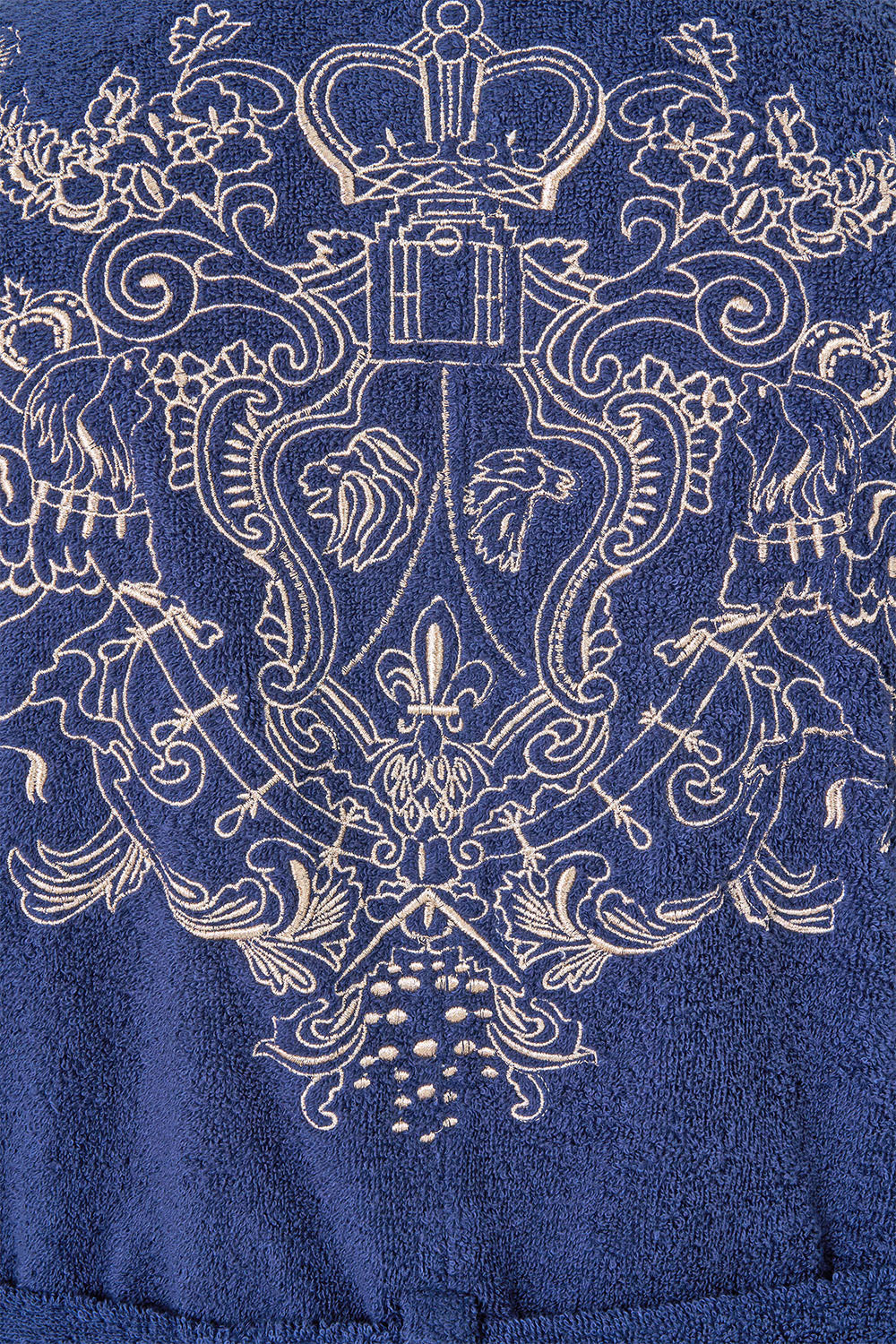 ROBE MI-LONGUE BRODÉE DE MOTIFS BAROQUES