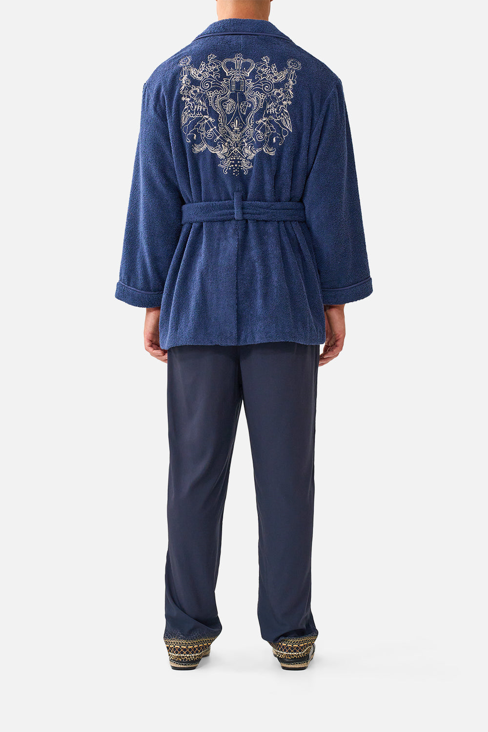 ROBE MI-LONGUE BRODÉE DE MOTIFS BAROQUES
