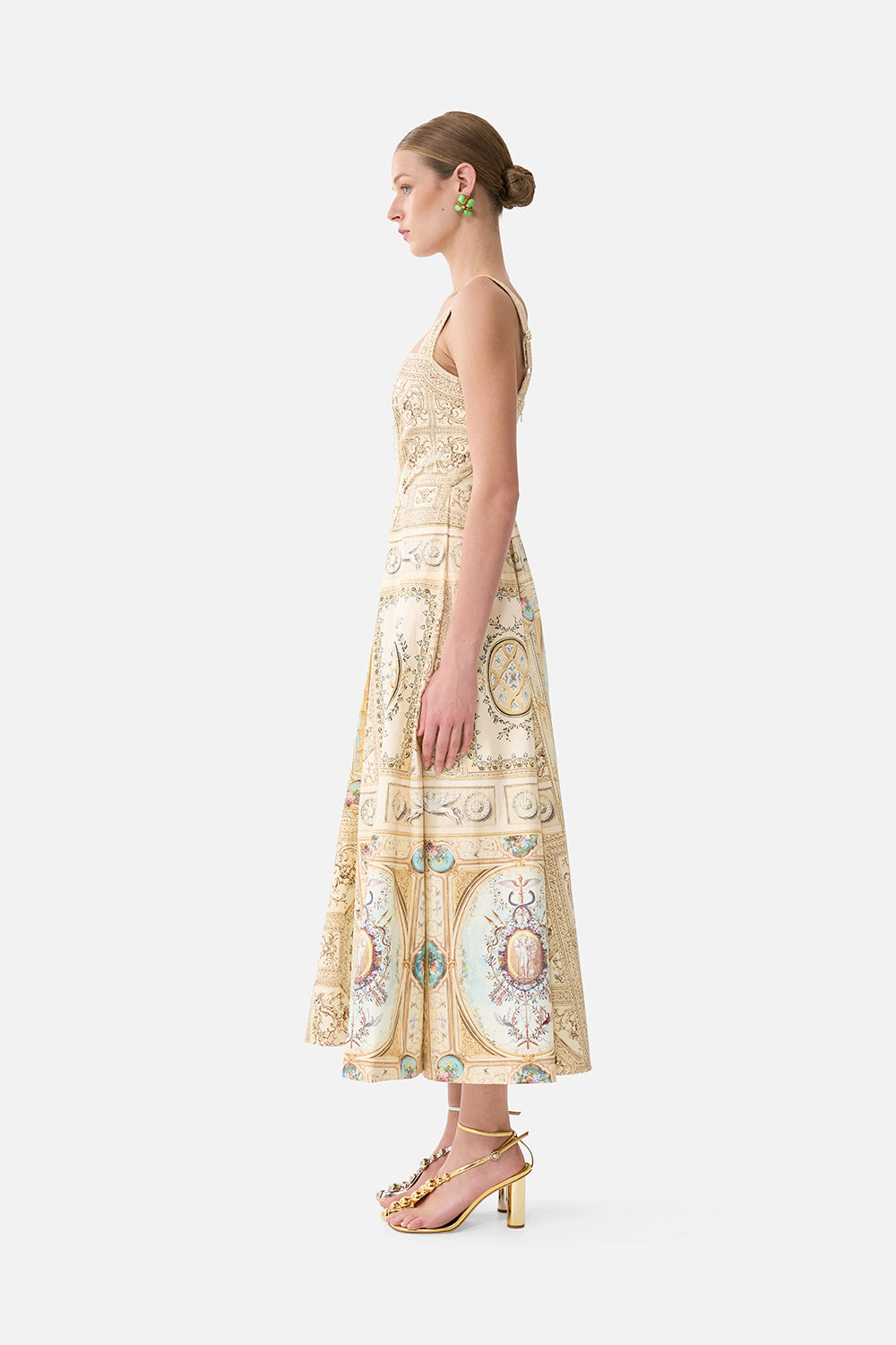 The CAMILLA T SHAPE LONG KAFTAN ART FOR THE EMPRESS in our  print.