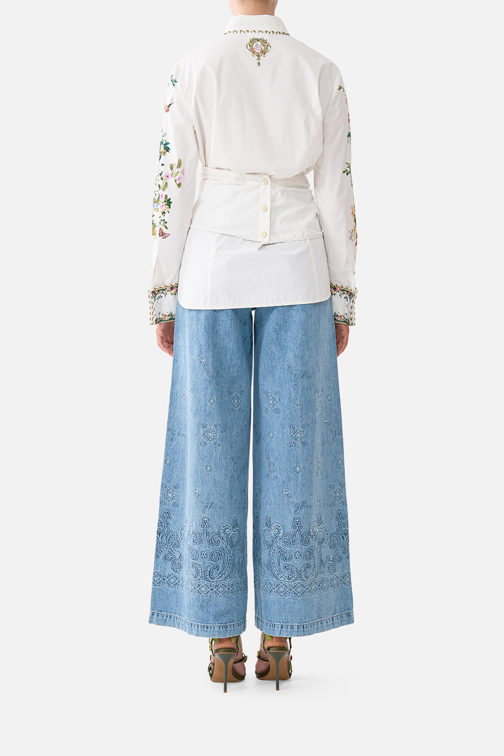 The CAMILLA BABIES LONG SLEEVE BODYSUIT W JERSEY SKIRT MIDSUMMER MASTERPIECE in our  print.