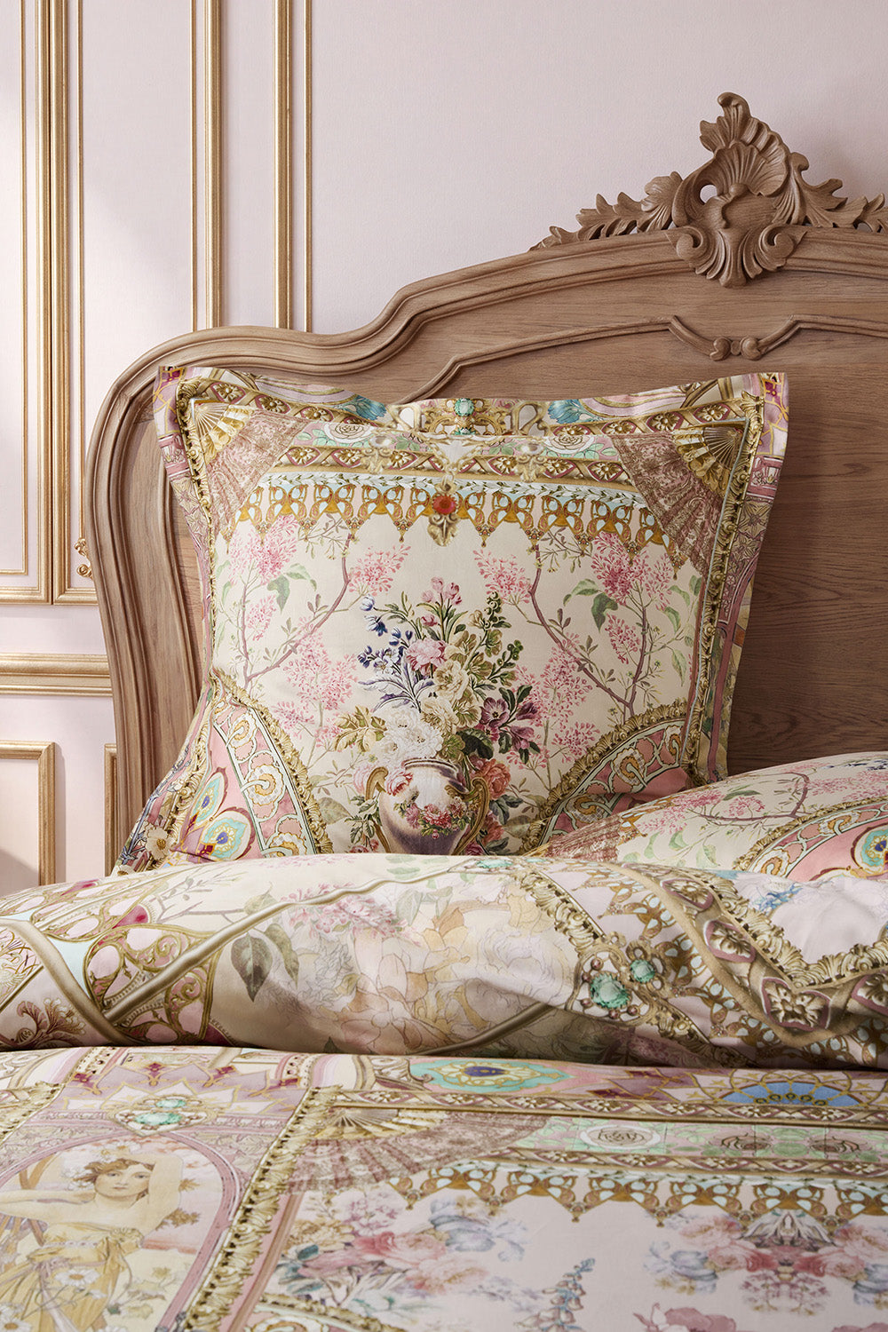 QUILT COVER SET IN THE NAME OF NOUVEAU