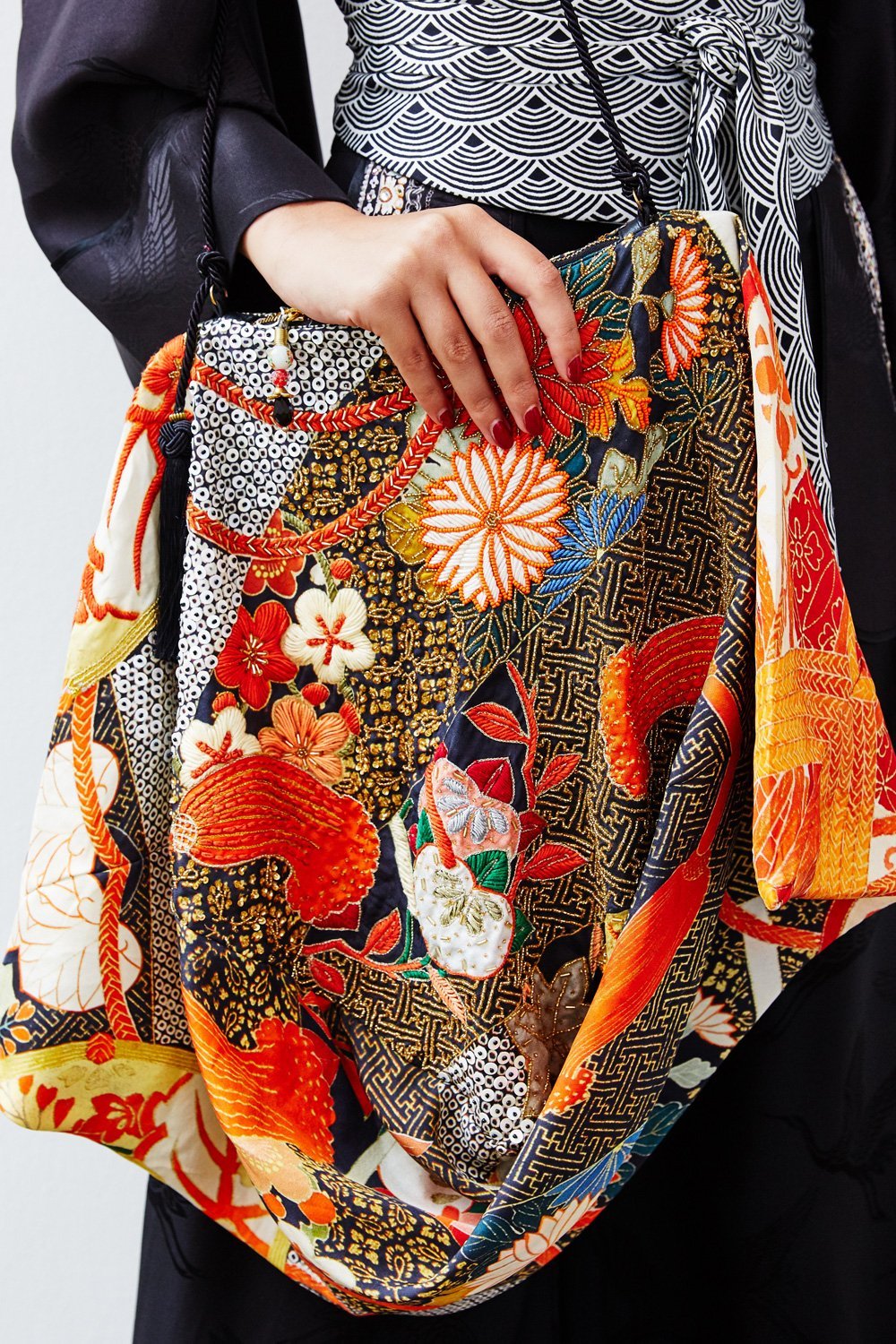 CAMILLA KISSING THE SUN SCARF CLUTCH