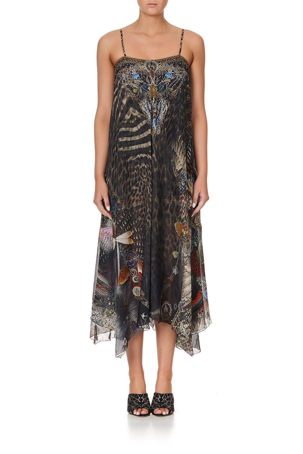 SHORT LAYERED DRESS TREASURE CHASER