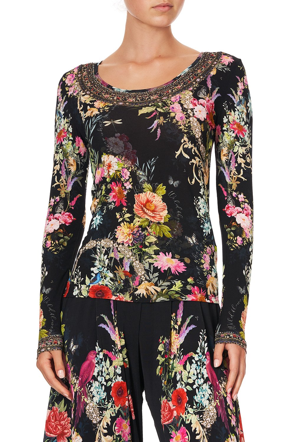 LONG SLEEVE FITTED TOP HAMPTON HIVE