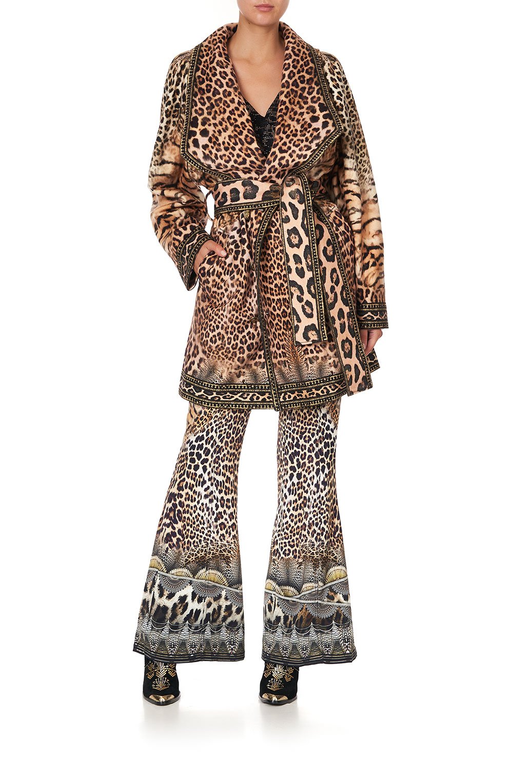 SHORT COAT WITH VEST DETAIL CALL OF THE CATHEDRAL