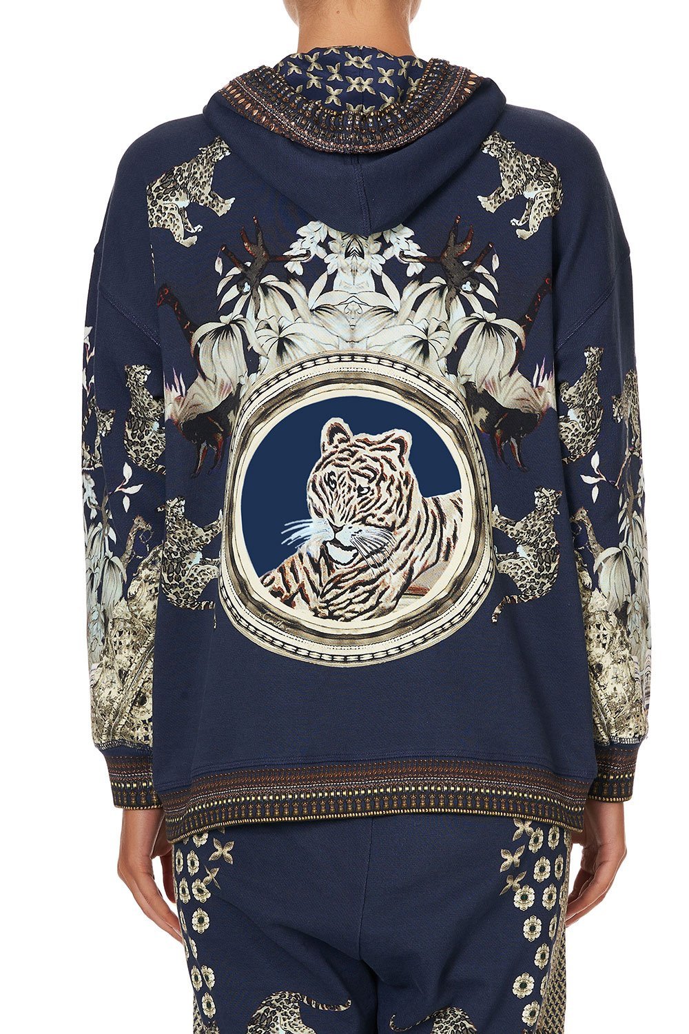 HOODIE WITH POCKETS A LITTLE PAST TWILIGHT