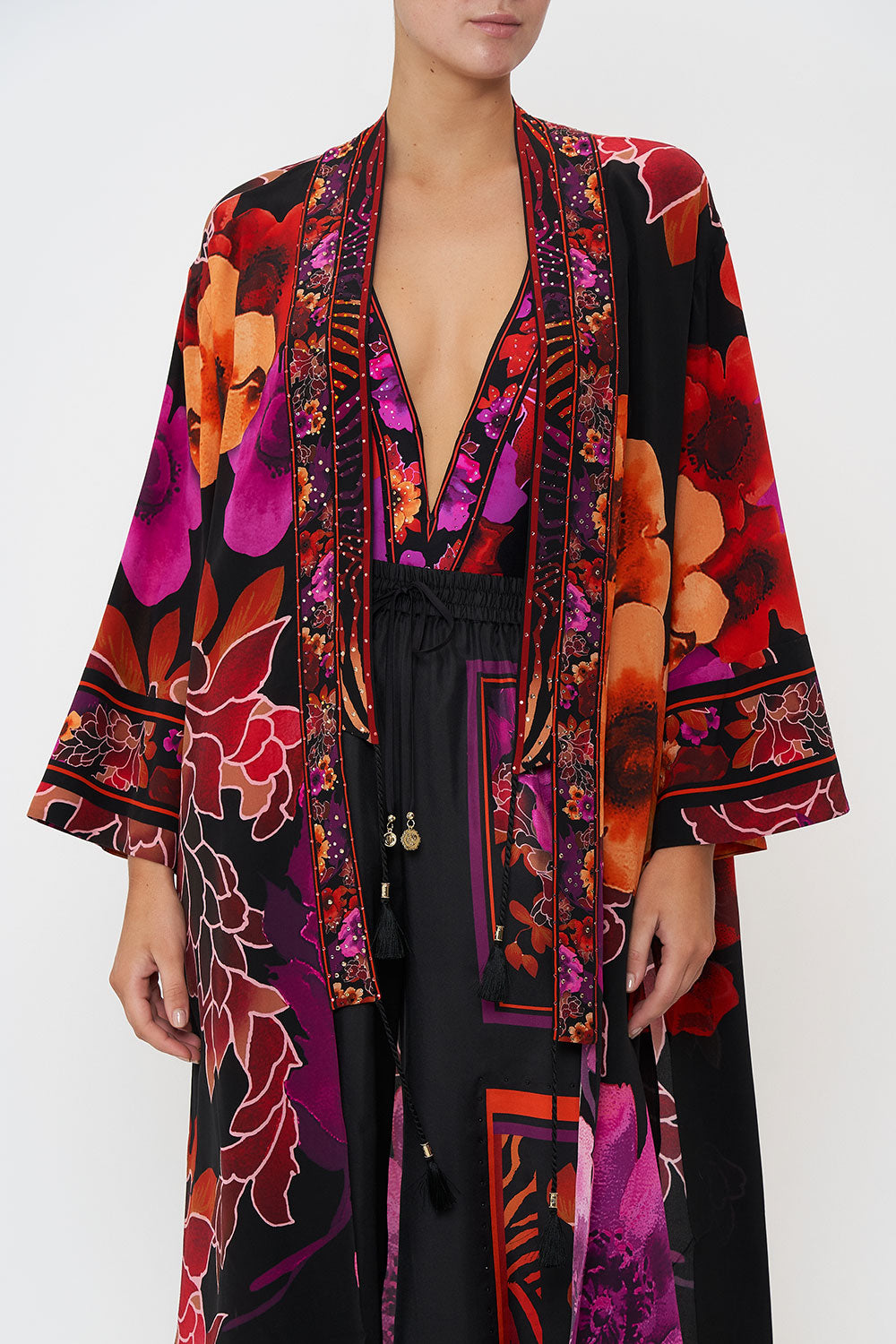 LONG LAYER WITH NECKBANDS MIDNIGHT POPPY