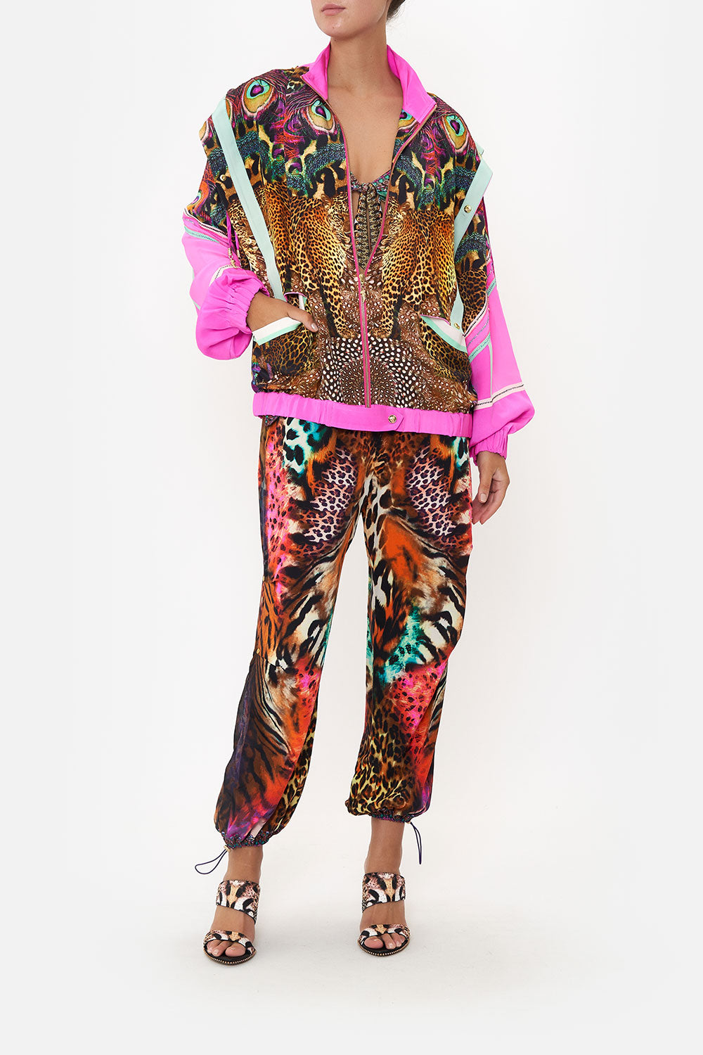 PANEL DETAIL HOODED JACKET XANADU RISING