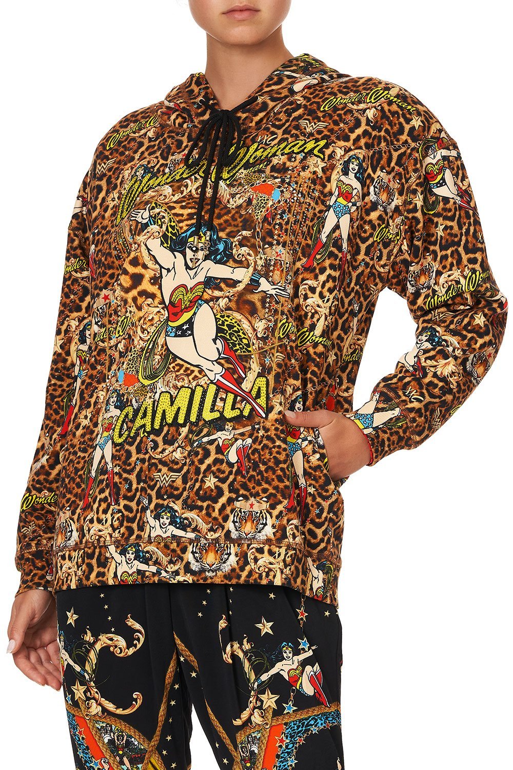 HOODIE WITH POCKETS WONDER WOMAN