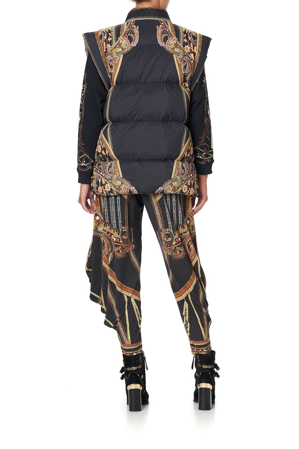 OVERSIZED PUFFER GILET BELLE OF THE BAROQUE