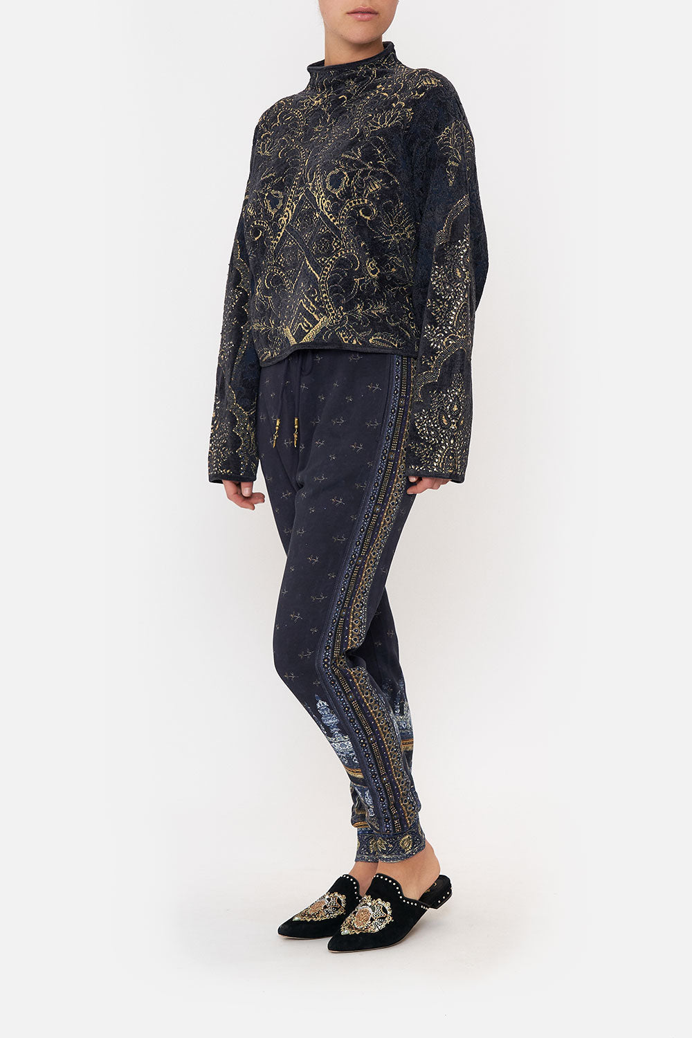 CROPPED FUNNEL NECK KNIT FOREVER FAMILY