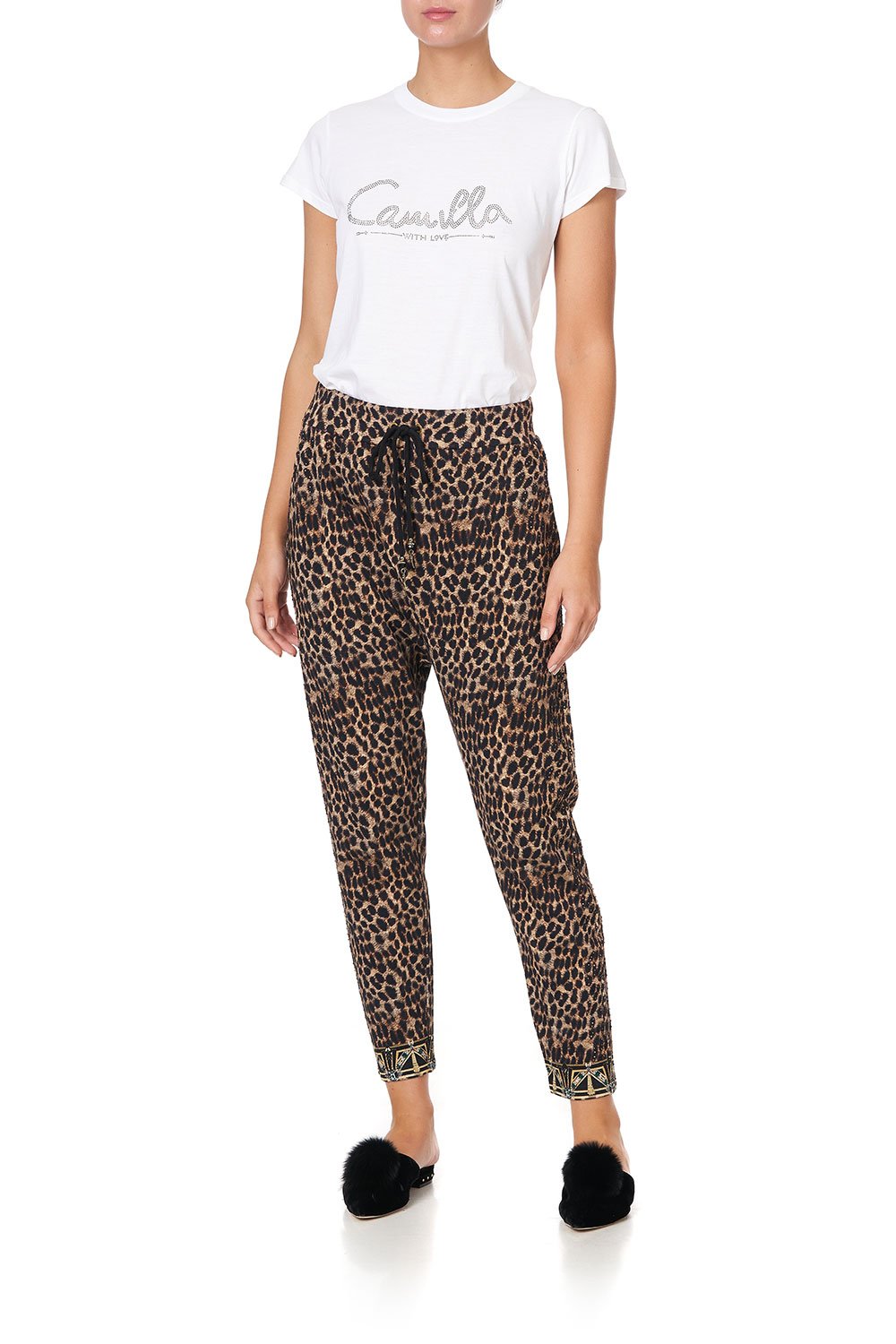 SLIM FIT ROUND NECK T-SHIRT LOGO CAPSULE