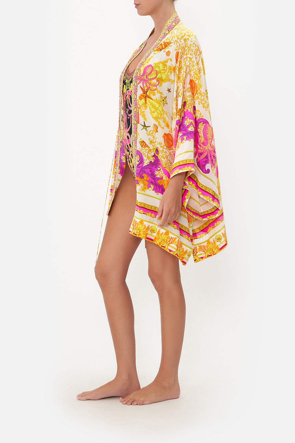 SHORT LAYER WITH NECKBAND SQUID SQUAD