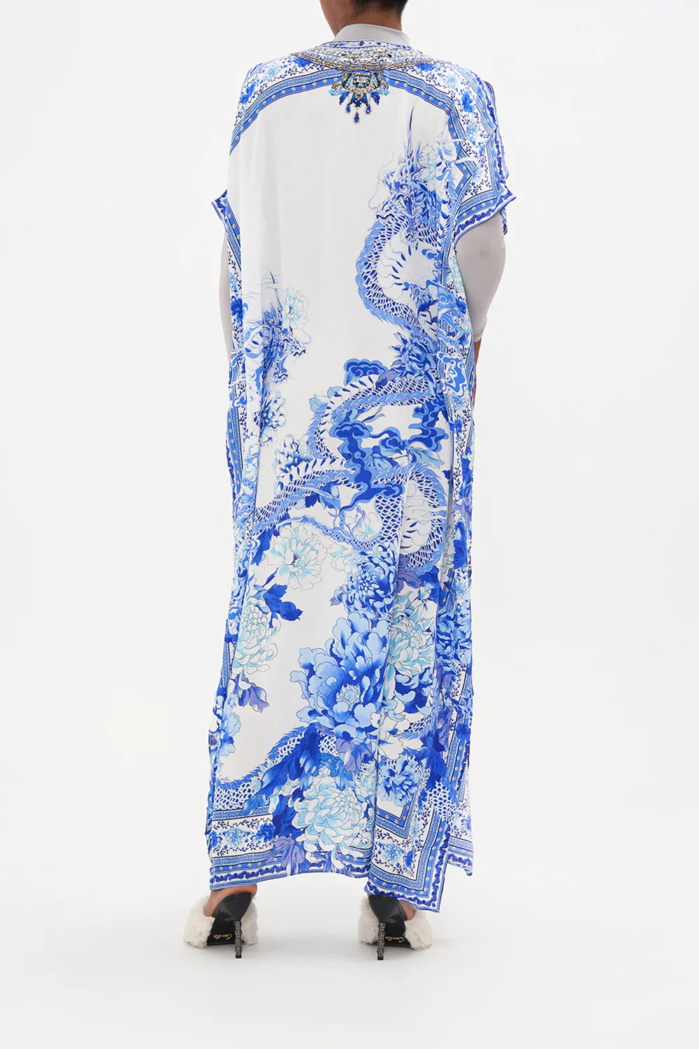 SLIM FIT KAFTAN WITH SPLIT HEART OF A DRAGON