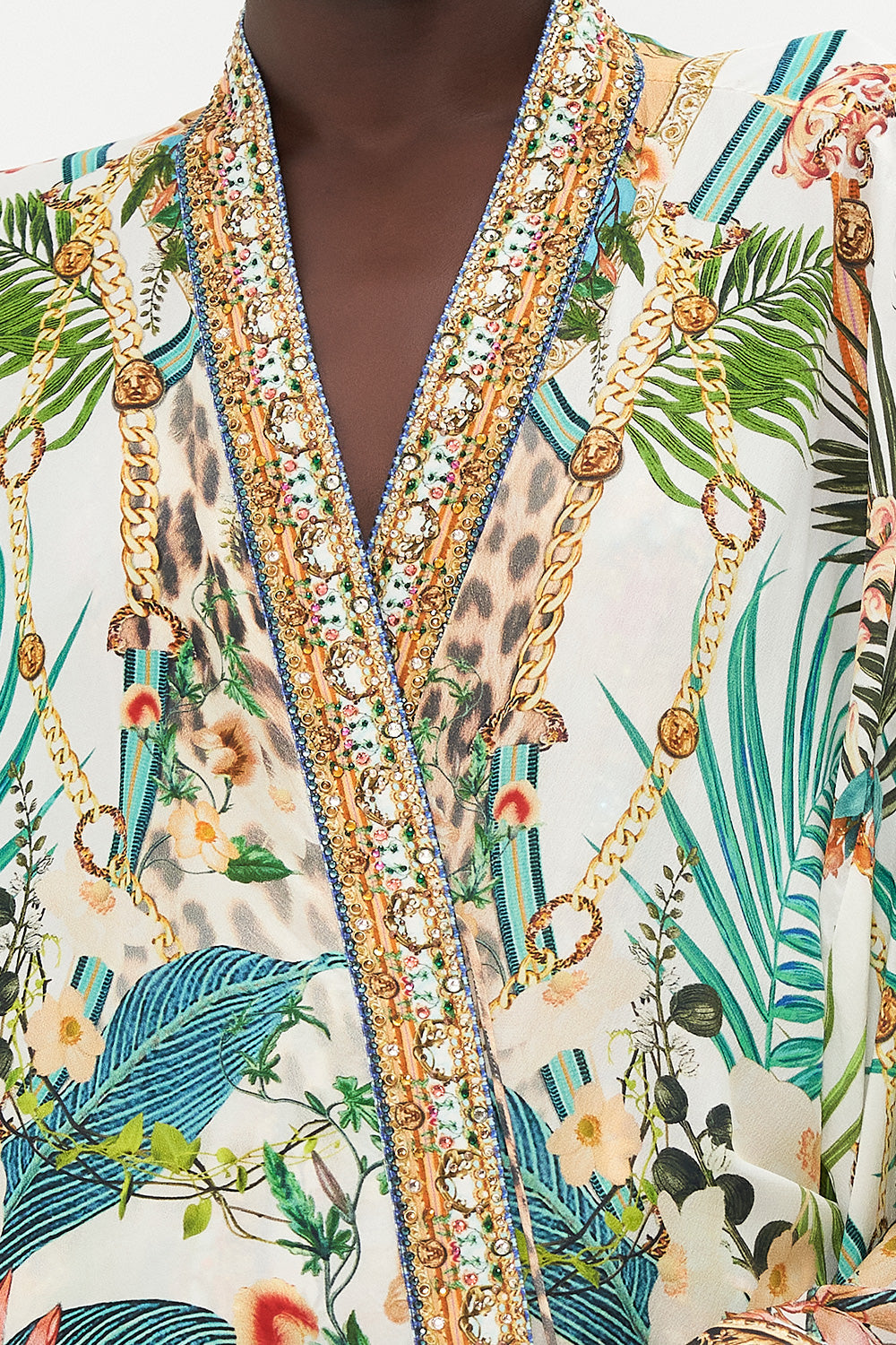 SHORT LAYER WITH NECKBAND ROYALTY LOYALTY