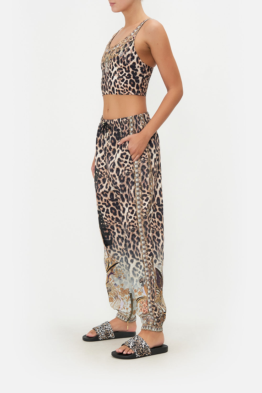 SWEAT PANTS WITH CENTRE FRONT DRAWCORD NOMADIC NYMPH