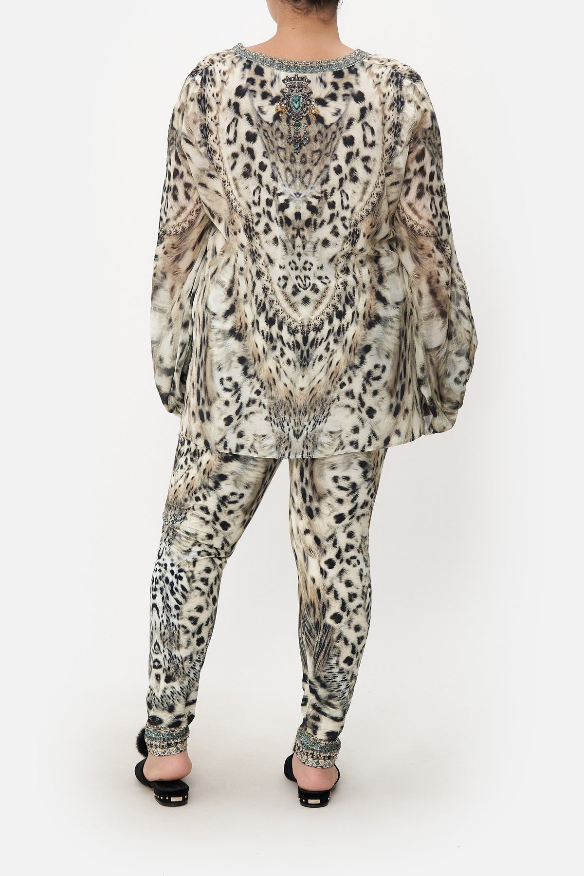 PANEL SLEEVE BLOUSE SNOW WHISPERS