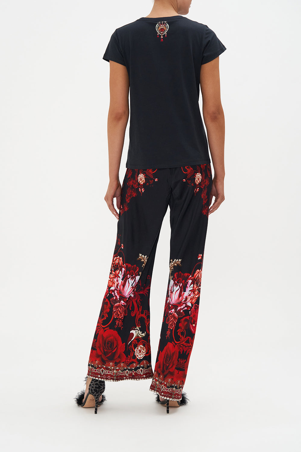 SLIM FIT  ROUND NECK T-SHIRT SISTERHOOD OF THE ROSE